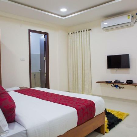 Aptly Premium Serviced Apartments - A Brand Unit Of Skyla - Lotus Pond Hyderabad Bagian luar foto
